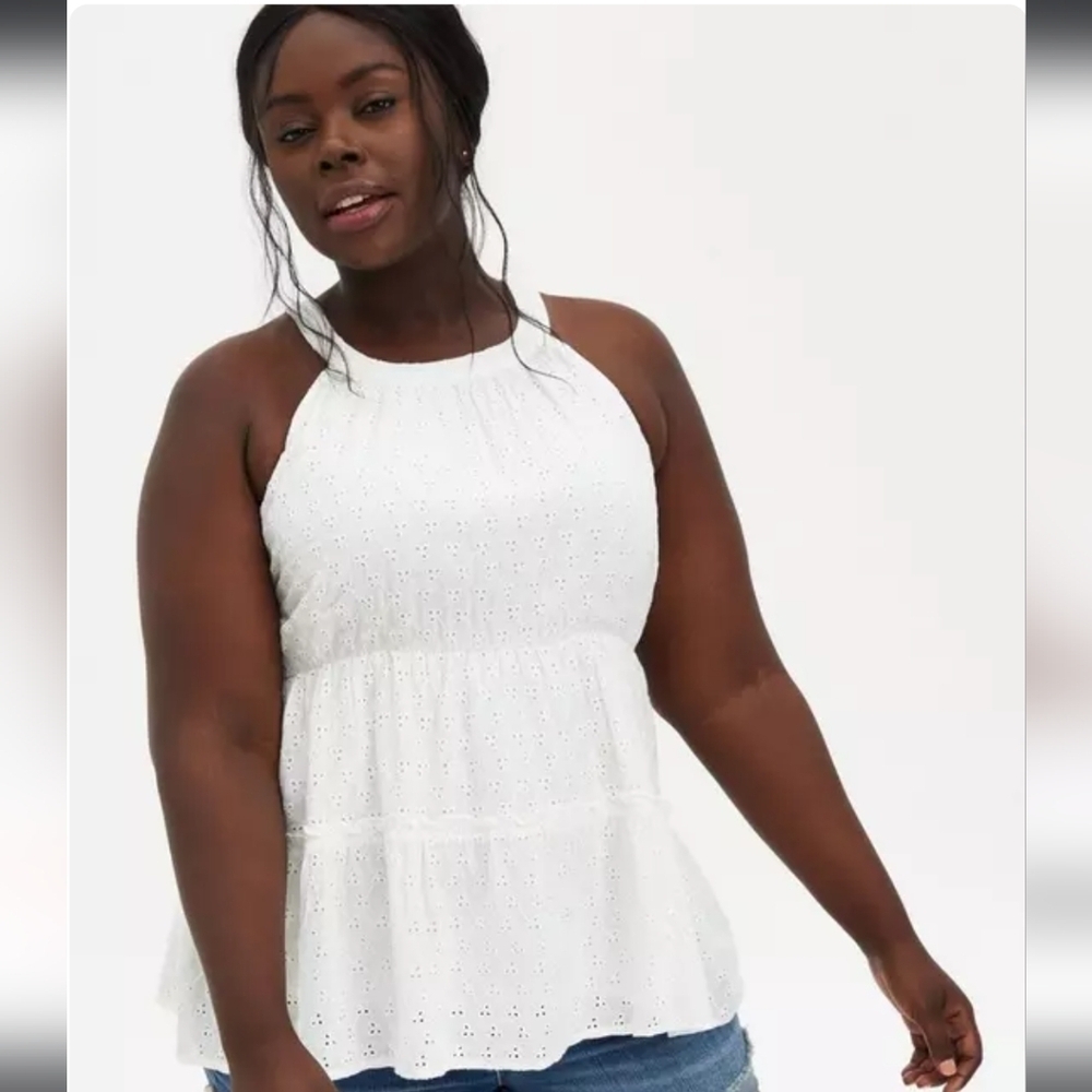 Torrid Babydoll Eyelet Tiered Top size womans 3